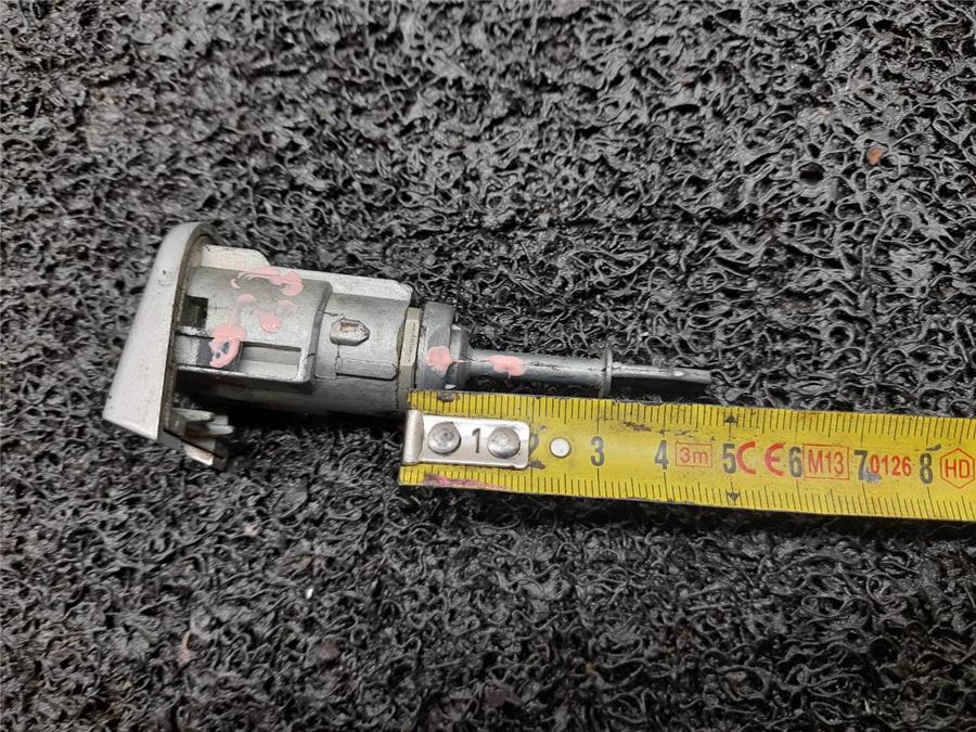 Bombin Puerta Delantera Izquierda