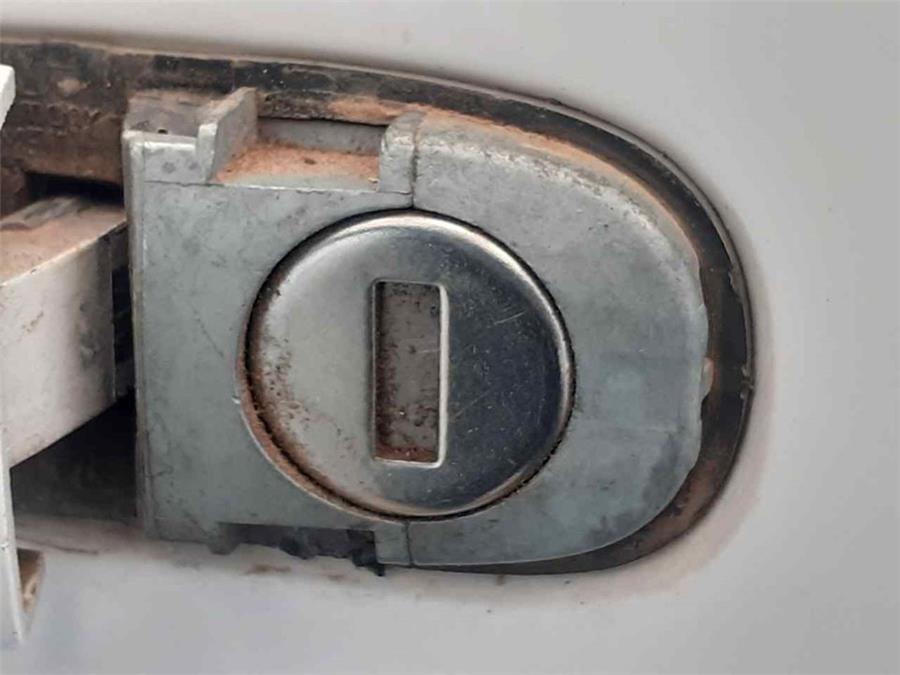 Bombin Puerta Delantera Izquierda