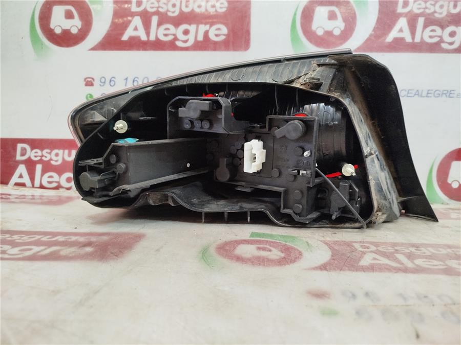 Piloto Trasero Derecho PEUGEOT 407