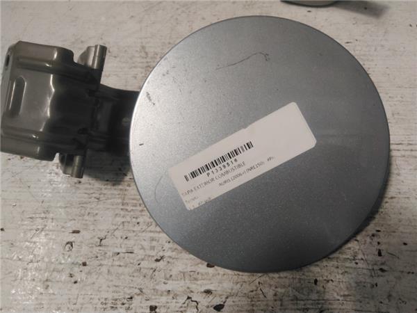 tapa exterior combustible toyota auris 2006 n
