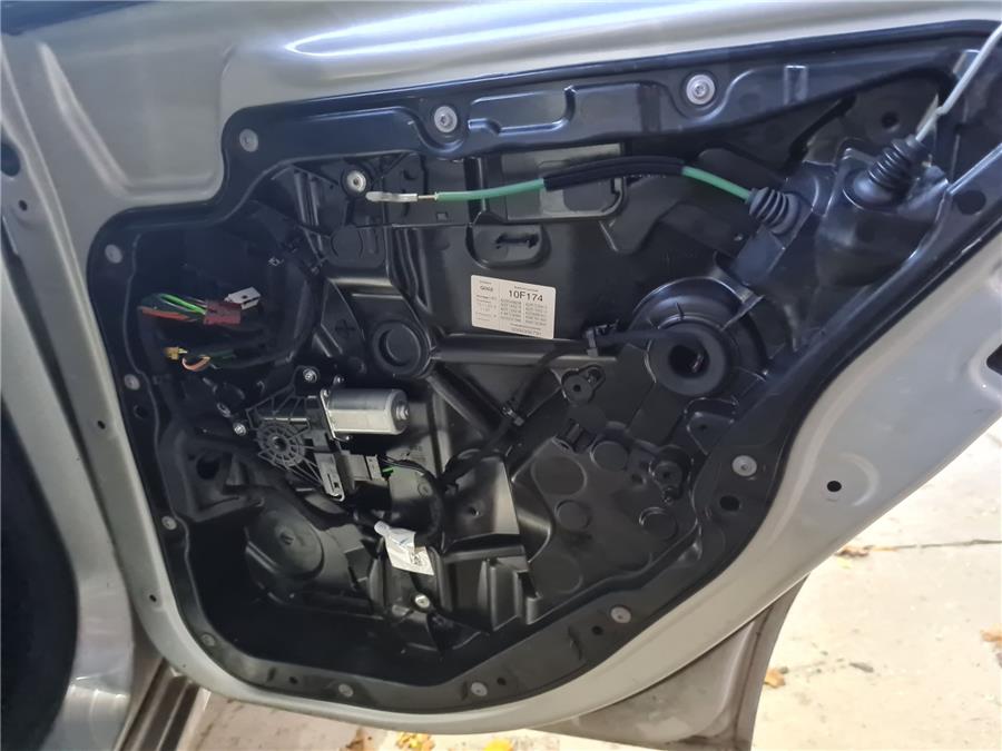 elevalunas electrico trasero derecho mercedes benz clase c (bm 205) familiar c 350 t e (205.247)