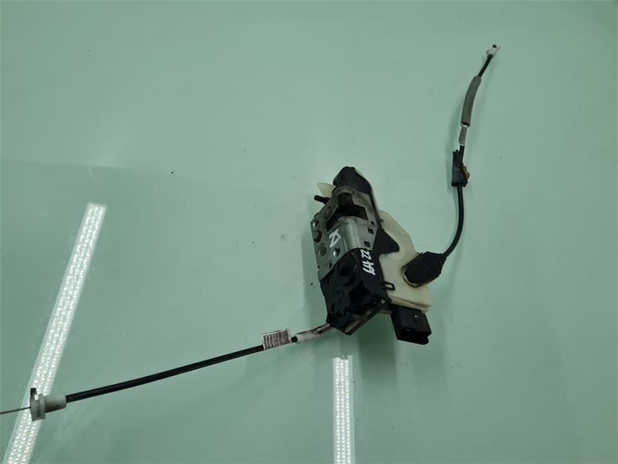 cerradura puerta delantera izquierda peugeot 208 *