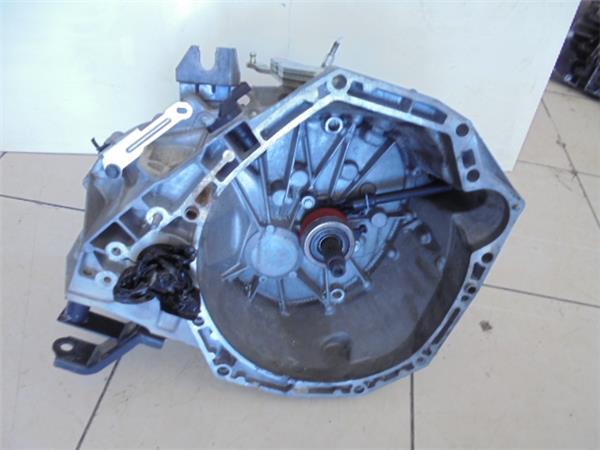 caja cambios manual nissan juke i (f15e)(06.2010 >) 1.5 acenta [1,5 ltr.   81 kw turbodiesel cat]