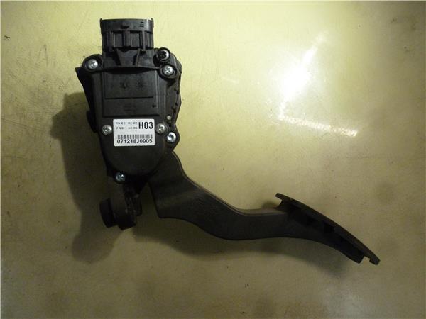 pedal acelerador hyundai i30 (fd)(06.2007 >) 1.6 classic gl [1,6 ltr.   66 kw crdi cat]