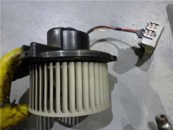 motor calefaccion mercedes benz clase m (bm 163)(1997 >) 2.7 270 cdi (163.113) [2,7 ltr.   120 kw cdi 20v cat]