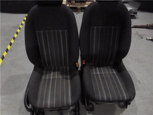 juego asientos ford focus berlina (cb4)(2008 >) 1.6 titanium [1,6 ltr.   80 kw tdci cat]