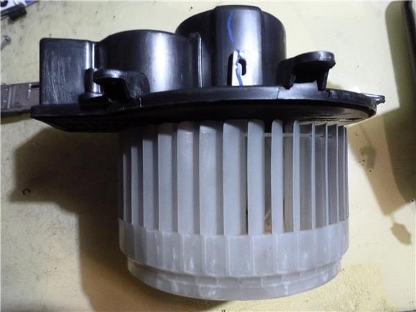 motor calefaccion mercedes benz clase clk coupe (bm 209)(2002 >) 2.7 270 cdi (209.316) [2,7 ltr.   125 kw cdi 20v cat]