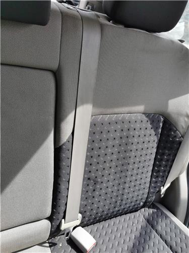 cinturon seguridad trasero central nissan x trail i (t30)(2001 >) 2.2 comfort [2,2 ltr.   100 kw dci diesel cat]