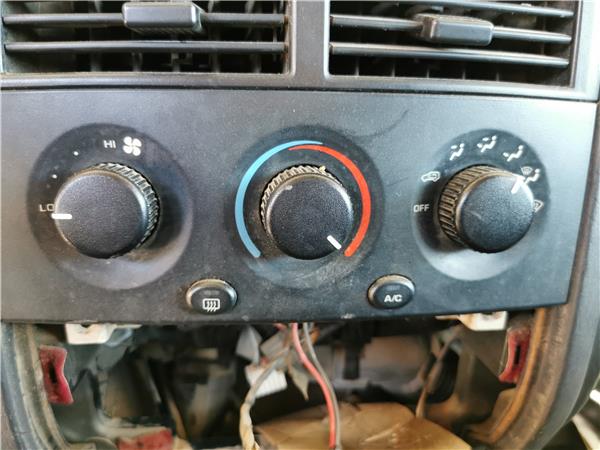 mandos calefaccion / aire acondicionado jeep grand cherokee (wj/wg)(1999 >) 2.7 crd laredo [2,7 ltr.   120 kw crd cat]