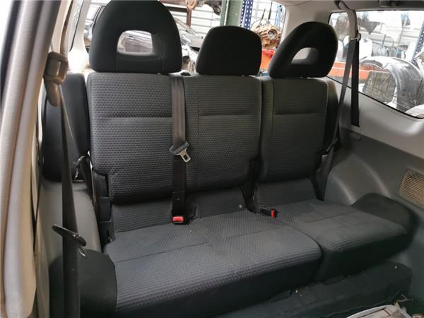 asientos traseros mitsubishi montero v60v70 2