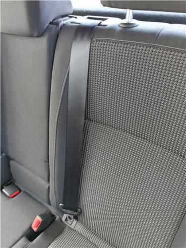 cinturon seguridad trasero central volkswagen tiguan (ad1)(01.2016 >) 2.0 advance bmt [2,0 ltr.   110 kw tdi]