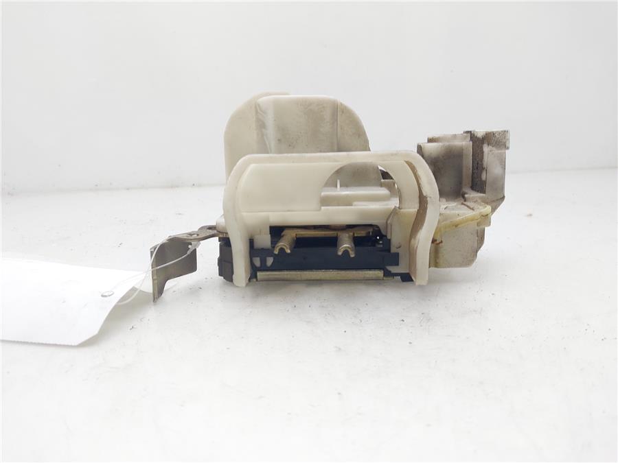 cerradura puerta delantera derecha fiat i punto (176) berlina 60 sx