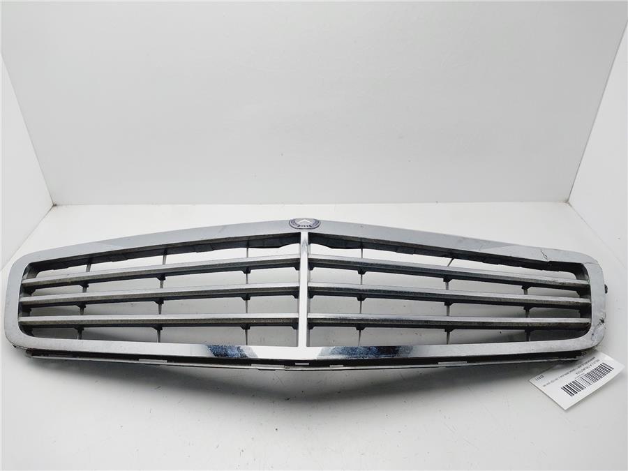 rejilla capo mercedes benz clase c (bm 204) berlina c 220 cdi (204.008)