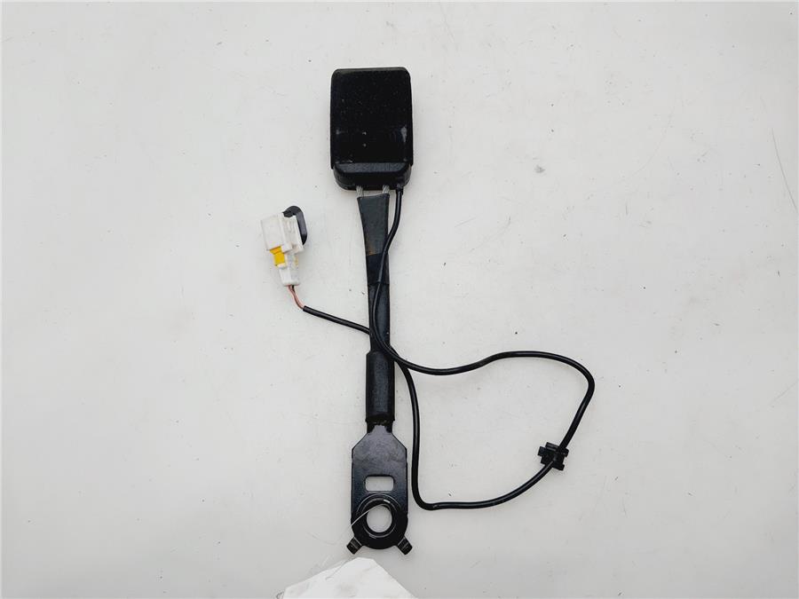 anclaje cinturon delantero derecho peugeot 308 premium