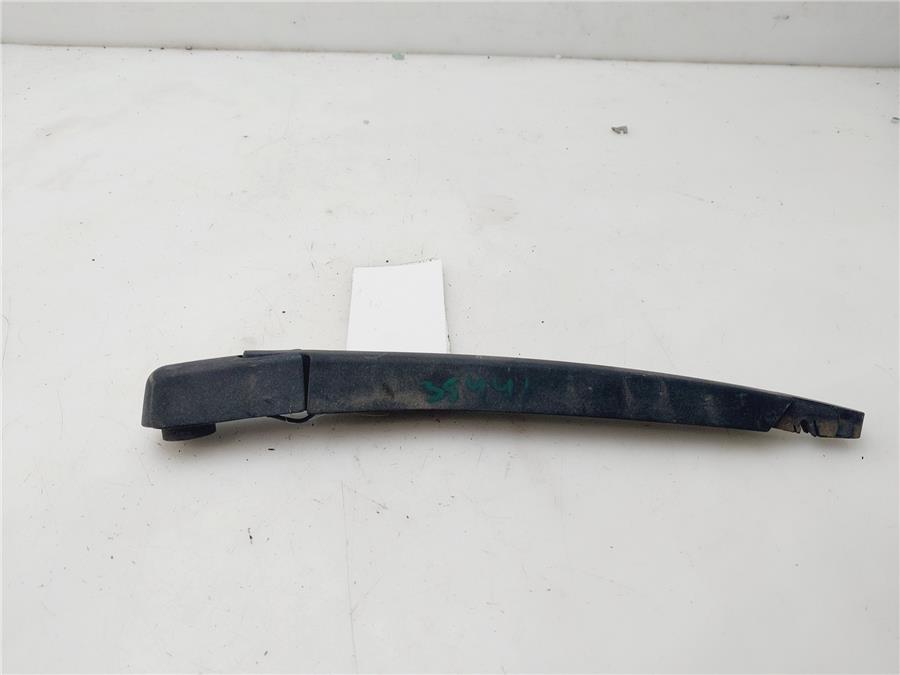 brazo limpiaparabrisas trasero opel corsa d essentia