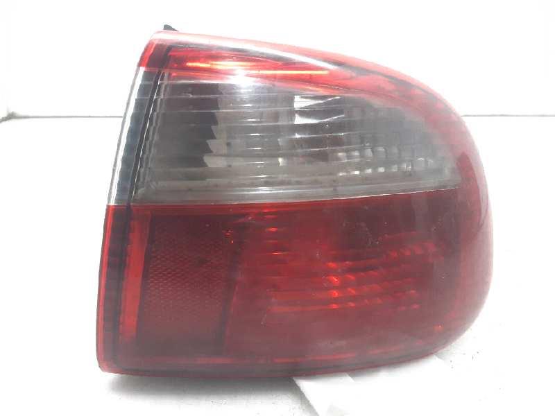 piloto trasero derecho seat leon (1m1) stella