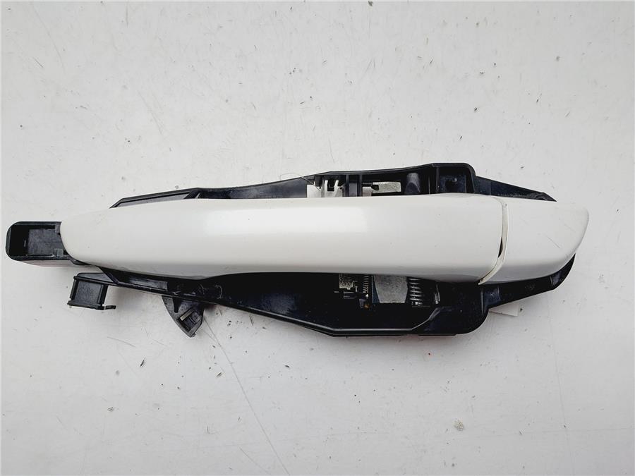 maneta exterior trasera izquierda peugeot 3008 gt line