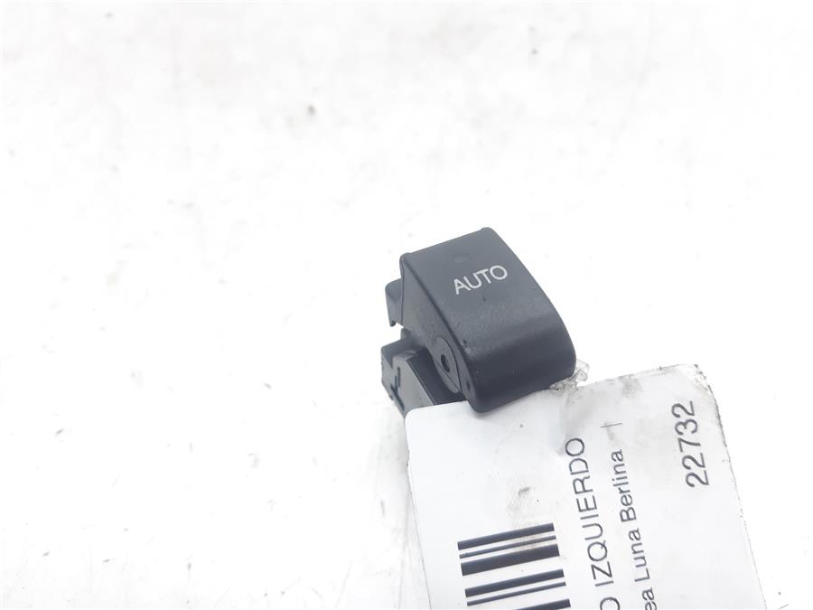 botonera puerta trasera izquierda toyota corolla (e12) 2.0 d 4d linea luna berlina