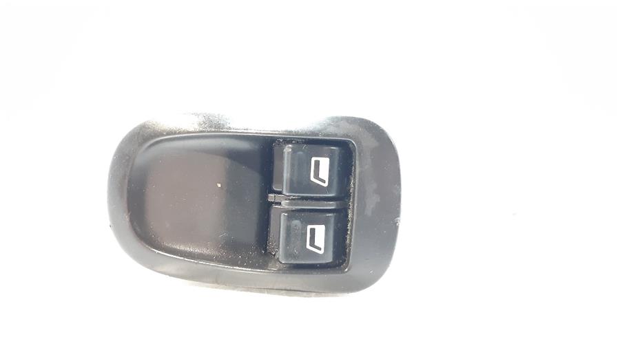 botonera puerta delantera izquierda peugeot 206 xn