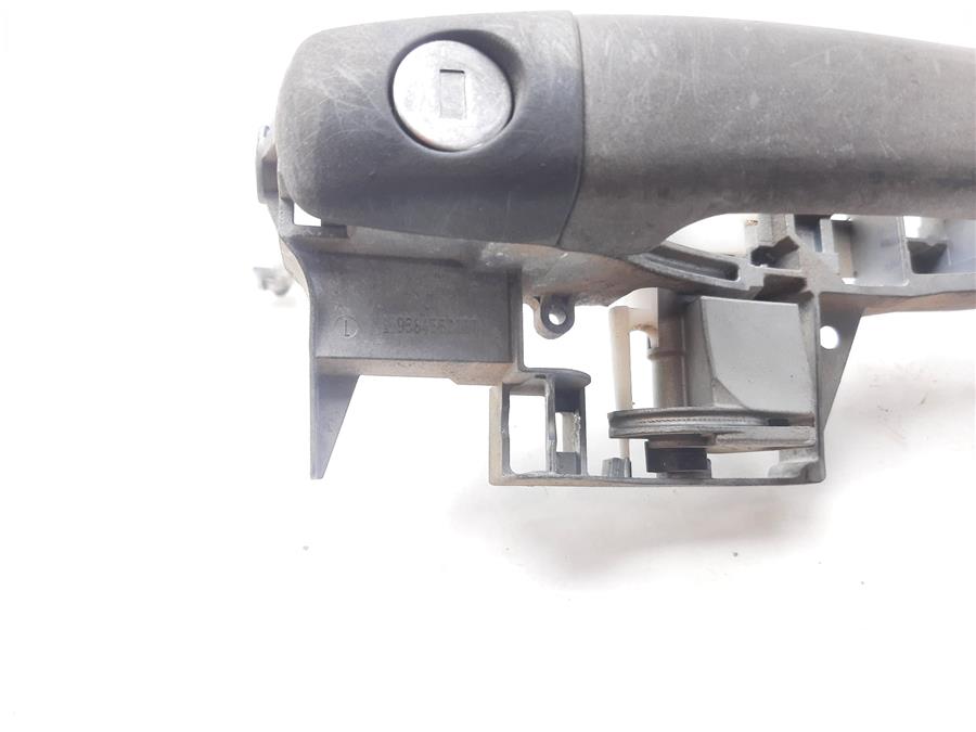 Maneta Exterior Delantera Izquierda