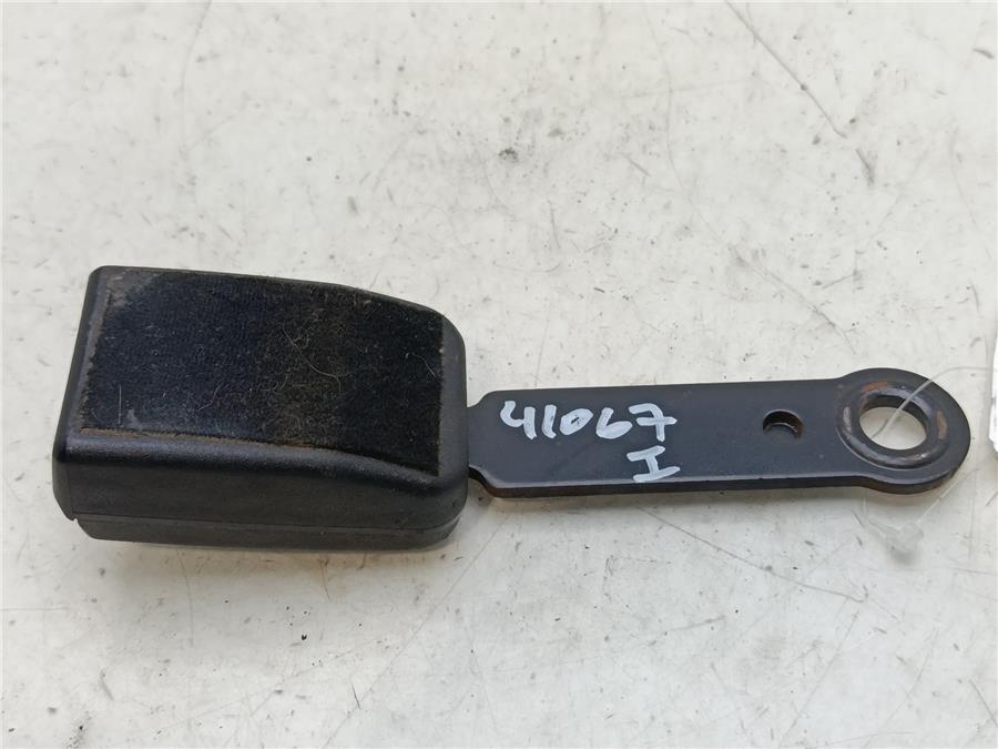 anclaje cinturon delantero izquierdo peugeot 206 quicksilver