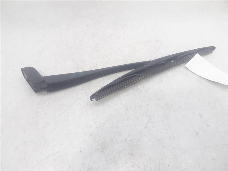 brazo limpiaparabrisas trasero citroen saxo 1.1 sx
