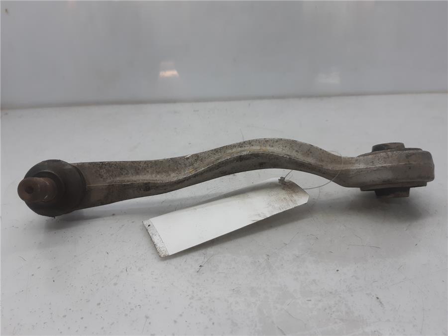 brazo superior delantero izquierdo volkswagen passat berlina (3b3) highline