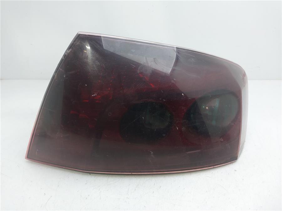 piloto trasero derecho peugeot 407 st confort