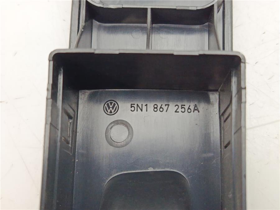 MANDO ELEVALUNAS DELANTERO DERECHO