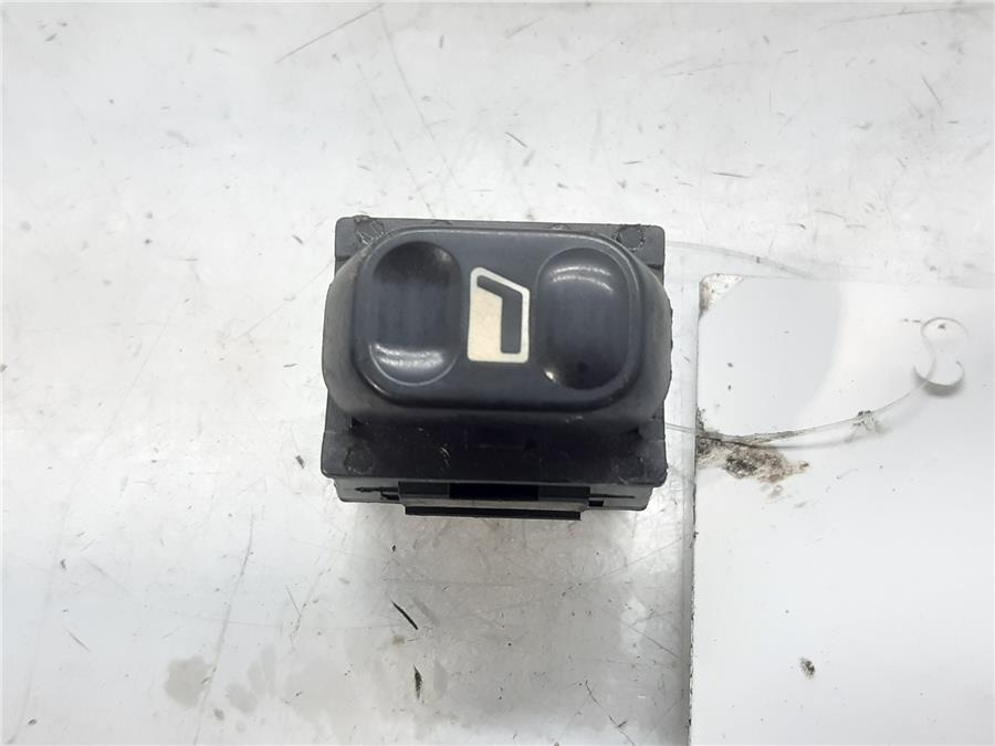 botonera puerta delantera derecha citroen xsara berlina 1.4i sx