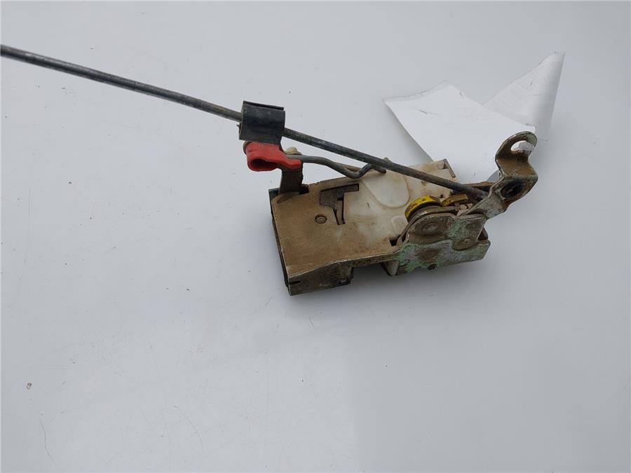 Cerradura Puerta Trasera Derecha CL