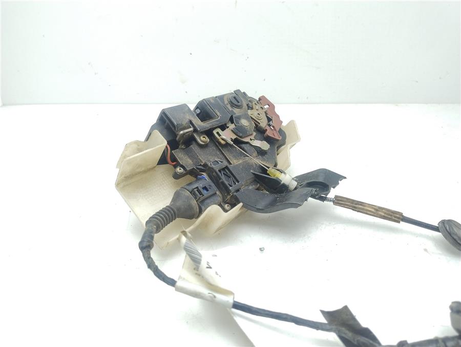 Cerradura Puerta Trasera Izquierda