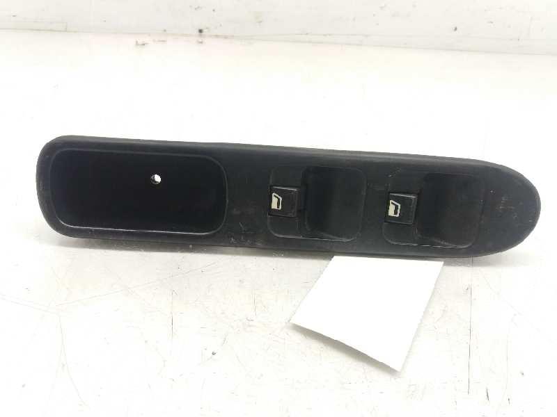 botonera puerta delantera izquierda peugeot 307 (s1)(04.2001) xr
