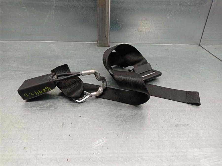 cinturon seguridad trasero central skoda fabia 1.4 (60 cv)