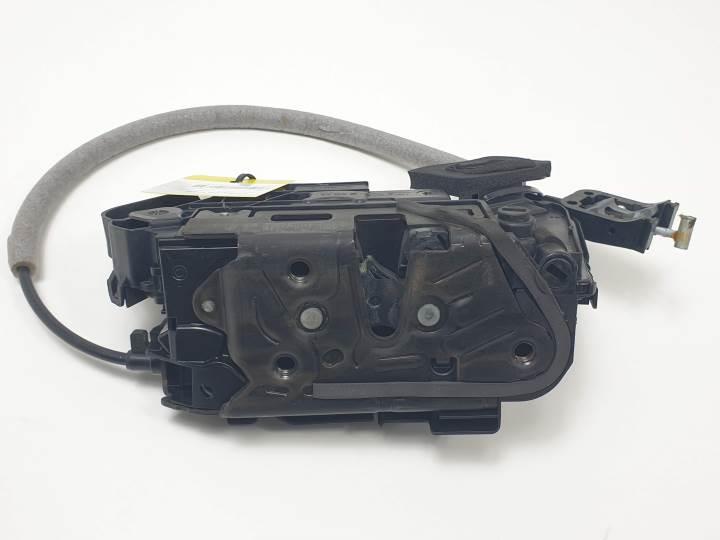 cerradura puerta trasera derecha seat arona 1.0 tsi 95 reference