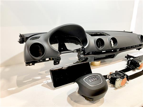kit airbag audi a3 sedán (8vm)(04.2016 >) 2.0 s line edition quattro [2,0 ltr.   140 kw 16v tfsi]