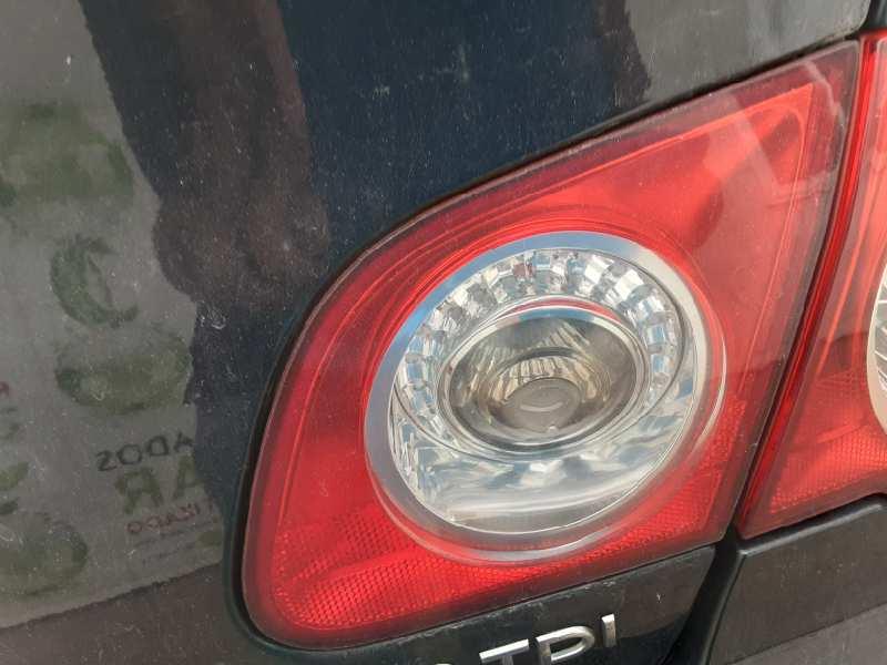 Piloto Antiniebla Trasero Derecho