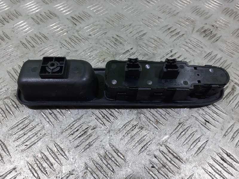 botonera puerta delantera izquierda peugeot 307 (s1)(04.2001) xr