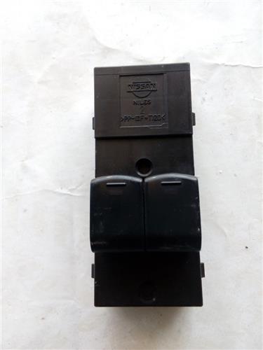 mando elevalunas delantero izquierdo nissan micra (k12e)(11.2002 >) 