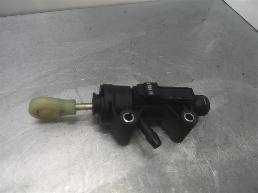 bombin embrague bmw serie 1 berlina 3p (f21) *