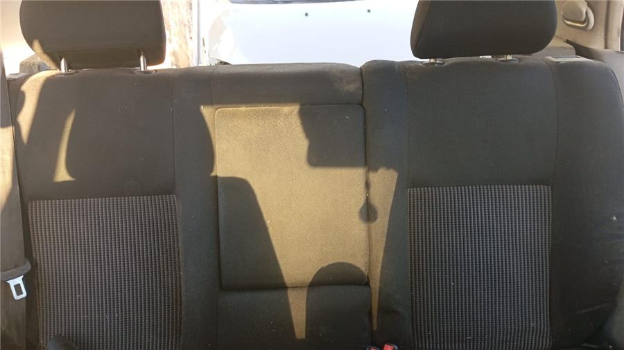 asientos traseros izquierdo volkswagen golf iv berlina (1j1)(10.1997) gti