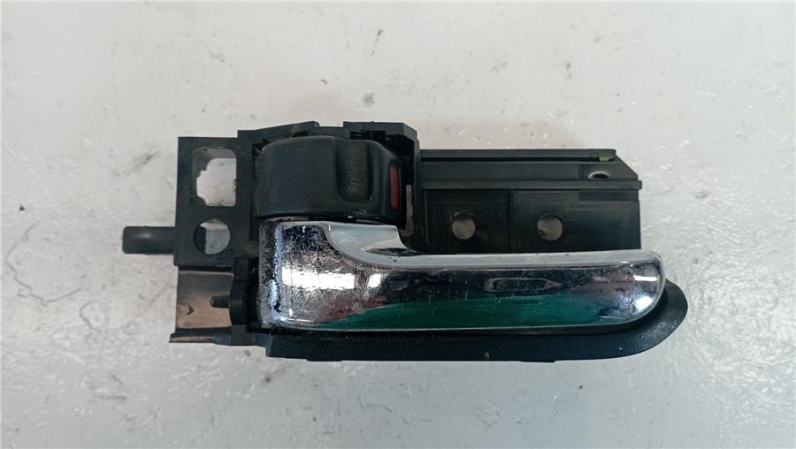 manilla interior puerta delantera izquierda toyota corolla (e12) 2.0 d 4d linea terra berlina