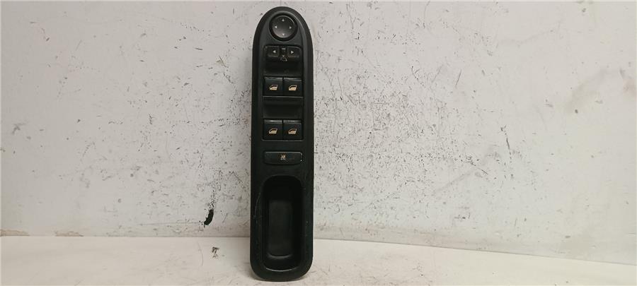 botonera puerta delantera izquierda peugeot 407 st confort