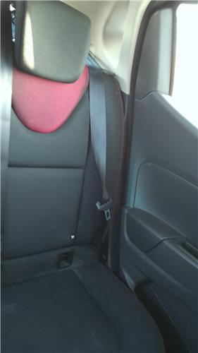 cinturon seguridad trasero izquierdo renault clio iv (2012 >) 1.5 authentique [1,5 ltr.   55 kw dci diesel fap]