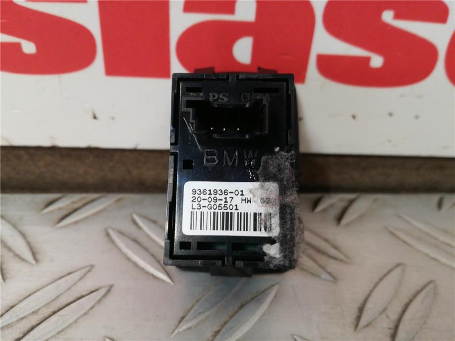 Botonera Puerta Trasera Izquierda 4