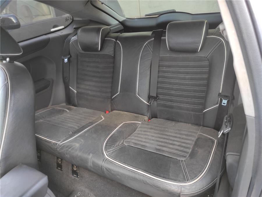 asientos traseros ford focus berlina 2.0 tdci (136 cv)