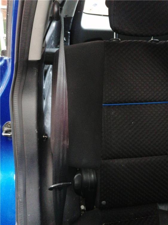 cinturon seguridad trasero derecho ssangyong actyon 2.0 td (141 cv)
