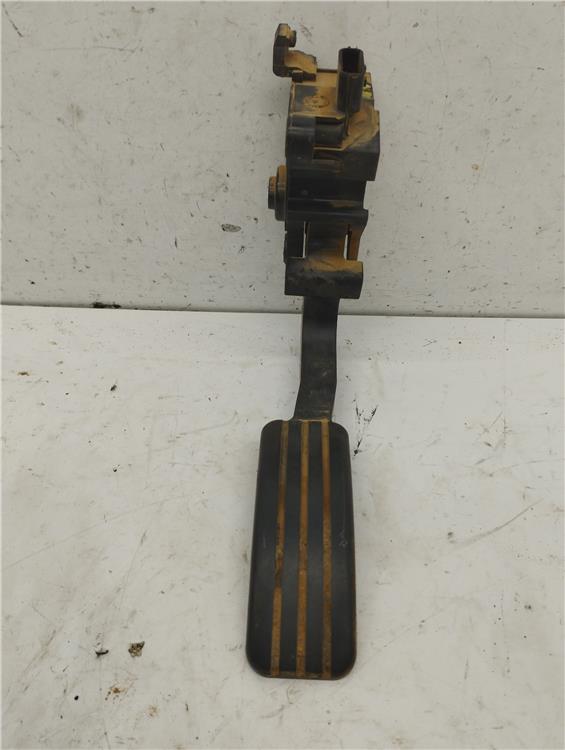 pedal acelerador dacia dokker 1.5 dci diesel fap cat