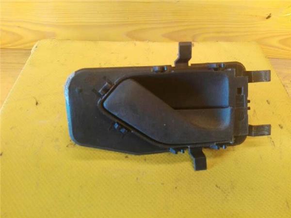 manilla interior puerta delantera derecha peu