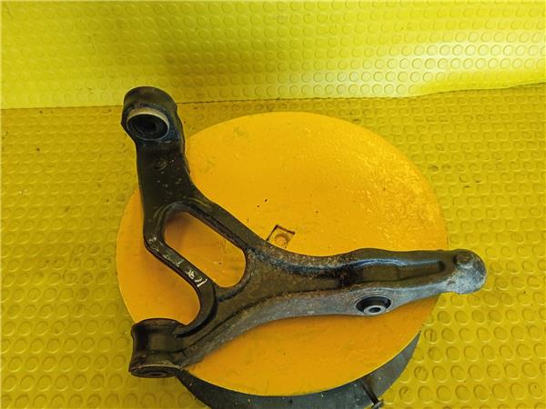 brazo inferior delantero izquierdo volkswagen